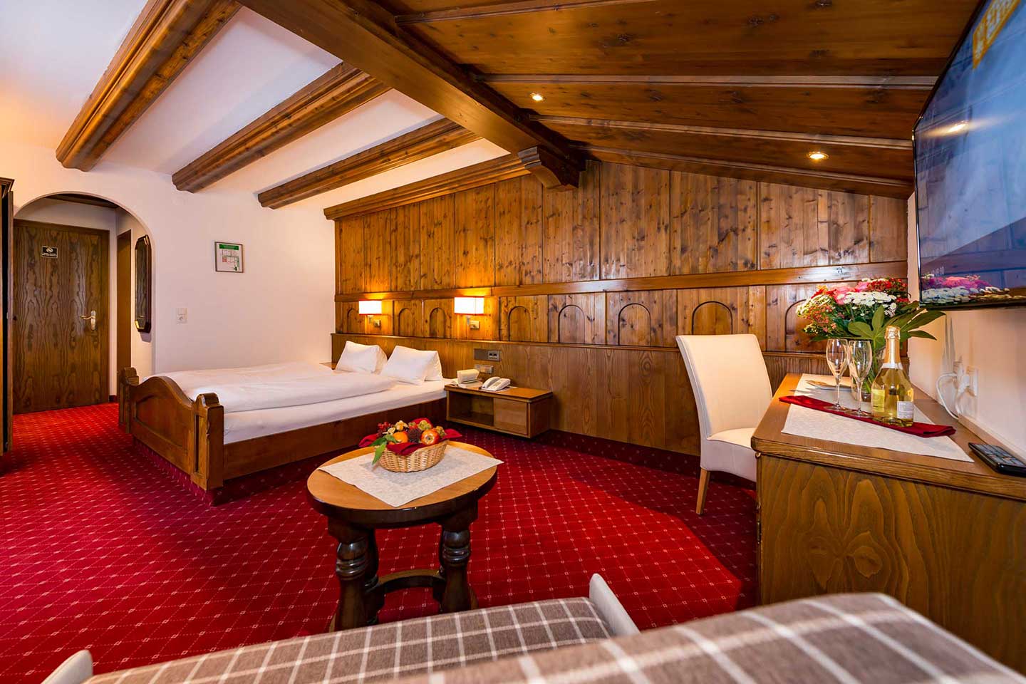 Mansardenzimmer Superior Neustift Stubaital 01